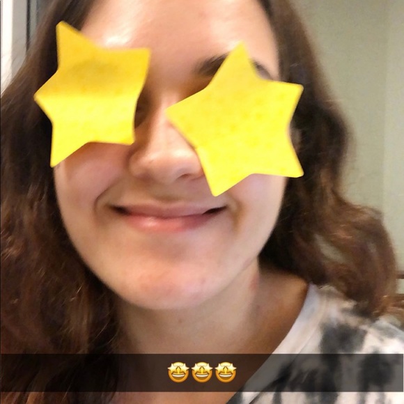 Meet your Posher, Annie! - Picture 1 of 1